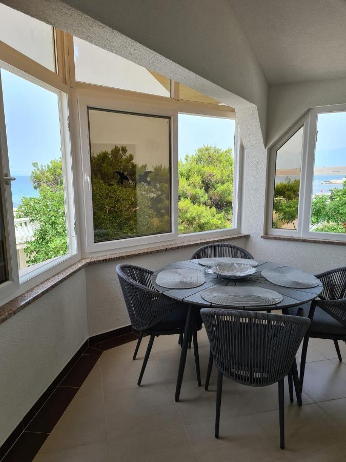Apartmani Ruzmarin Vir Exterior foto