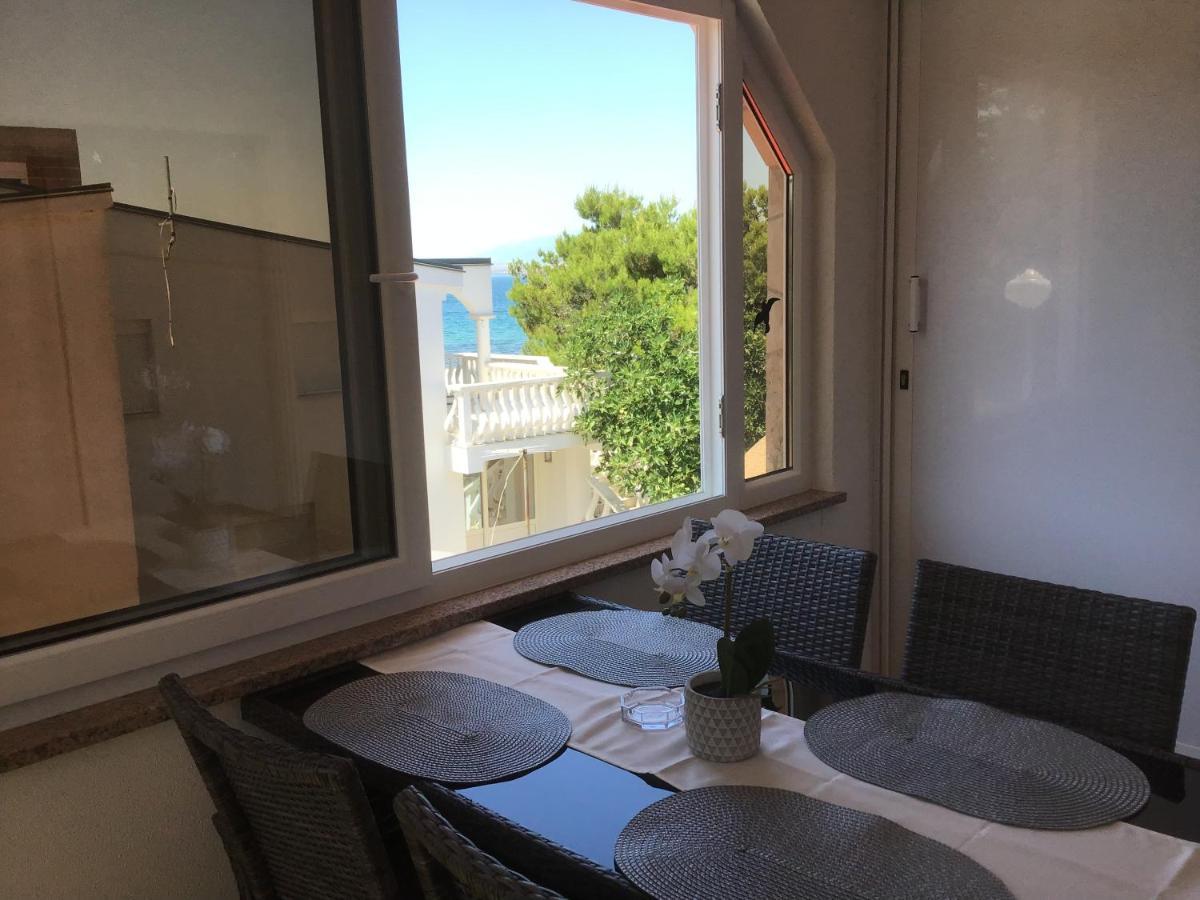 Apartmani Ruzmarin Vir Exterior foto